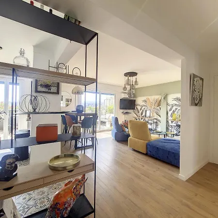 Nestor&jeeves - Sun Deck Terrace - Floor Apartment *